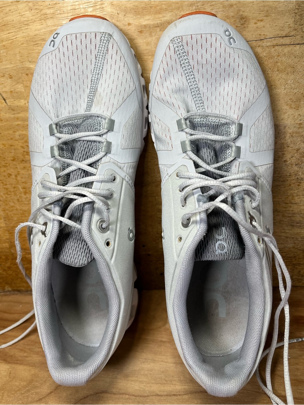 On Cloud 5 LIGHTWEIGHT REFLECTIVE Womens Size 9.5 Running Shoes Sneakers Gray - Picture 8 of 15